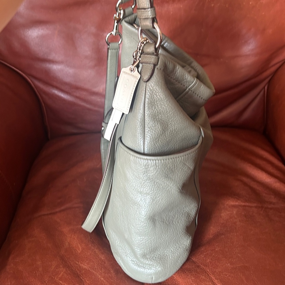 Coach Leather Hobo - Picture 6 of 15